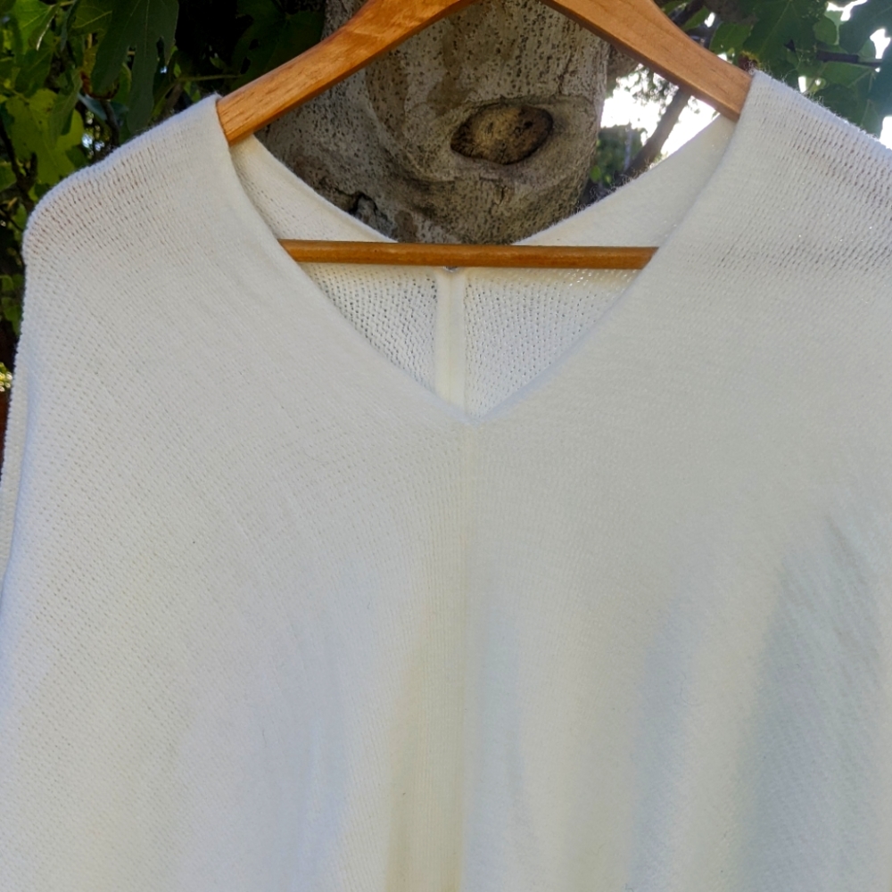 Women's Ivory Poncho, one Size